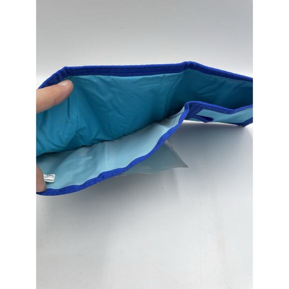 Rare Disney The Lion King Tri Fold Wallet Pumbaa & Timon Closes Tight like Magic - Picture 7 of 7